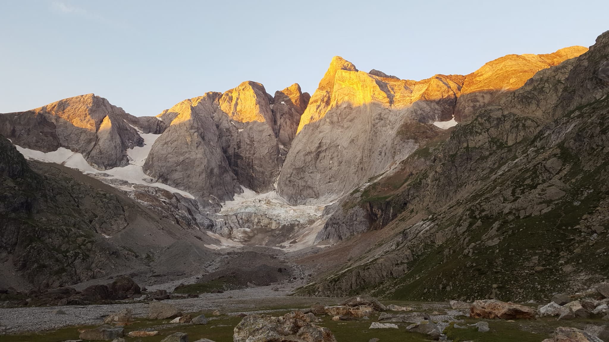 Sunrise on Vignemale